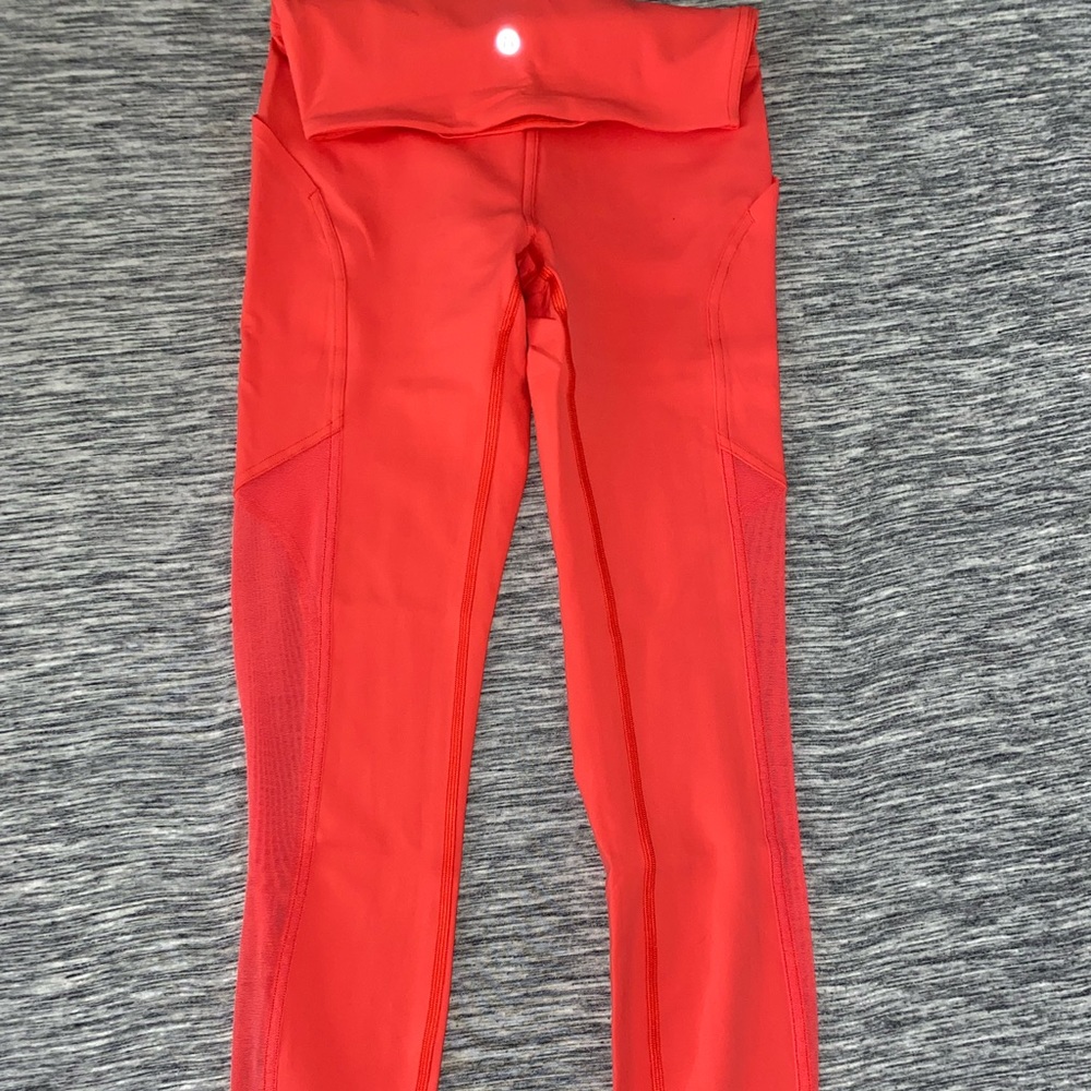 Leggings with pockets